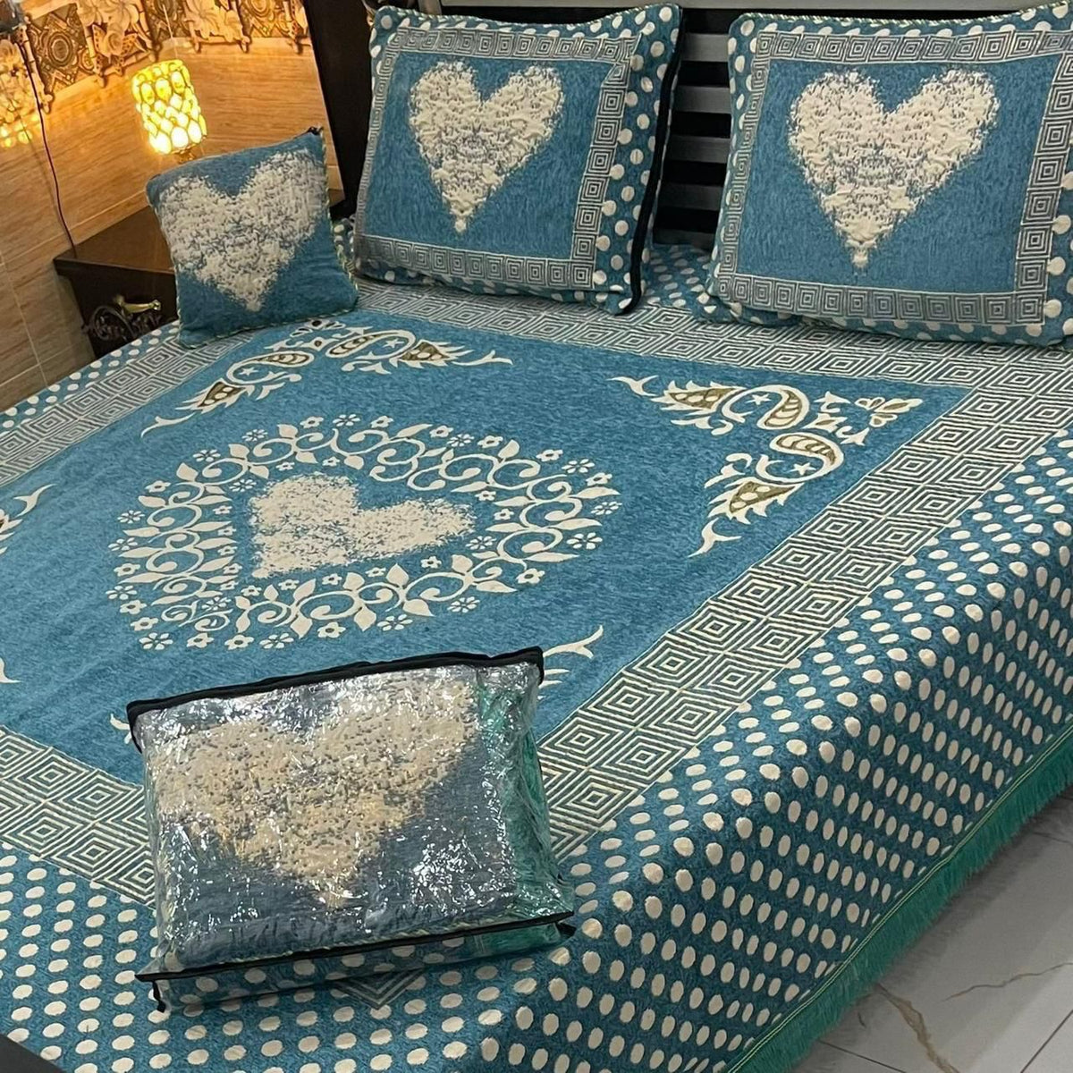 4Pc Velvet Jaquard Bedsheet VJD 057